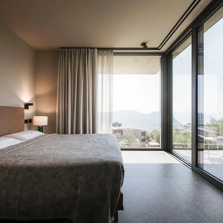 Vila La Biancolilla Garda (Verona)