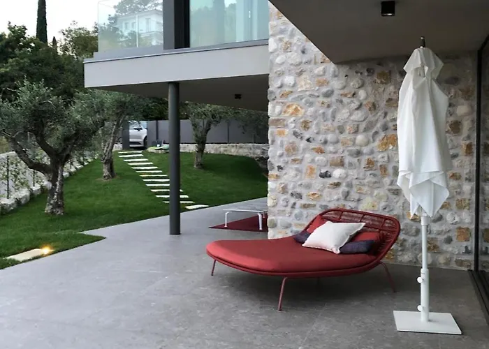 Villa La Biancolilla *