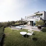 La Biancolilla Garda (Verona)